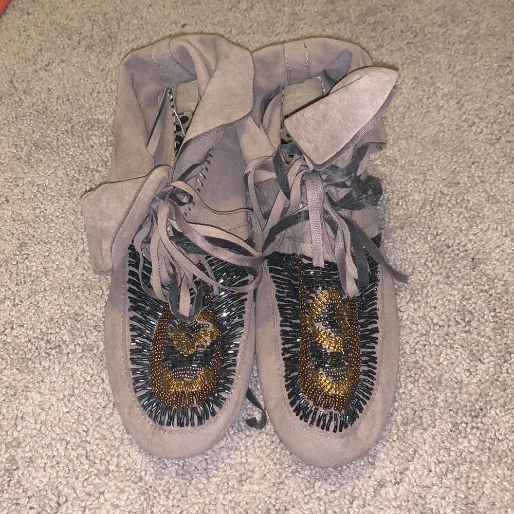 Dollhouse Beaded Moccasins